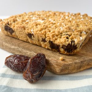 whole date and butter oat tray bake