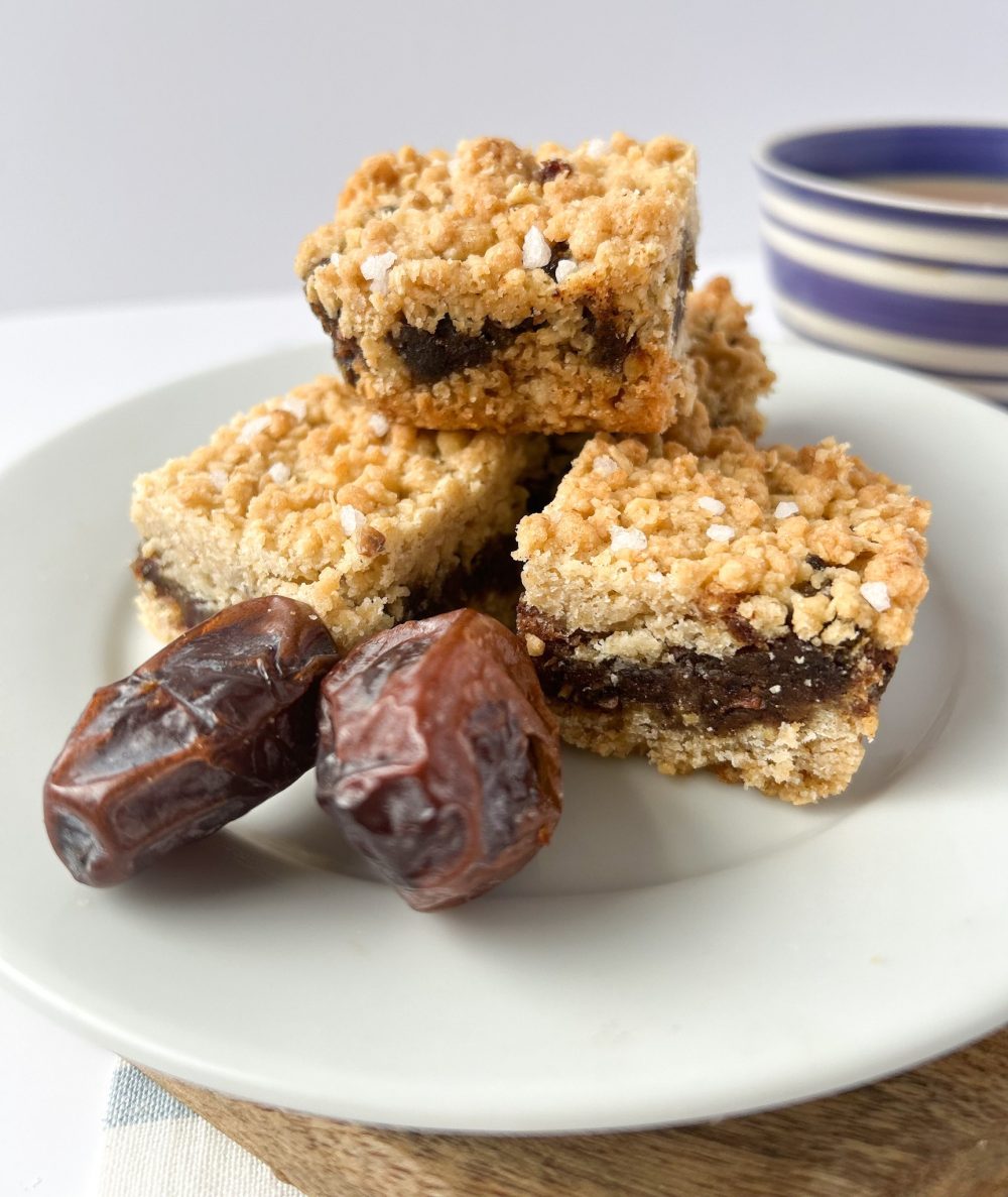 date and butter oat traybake cut into squares